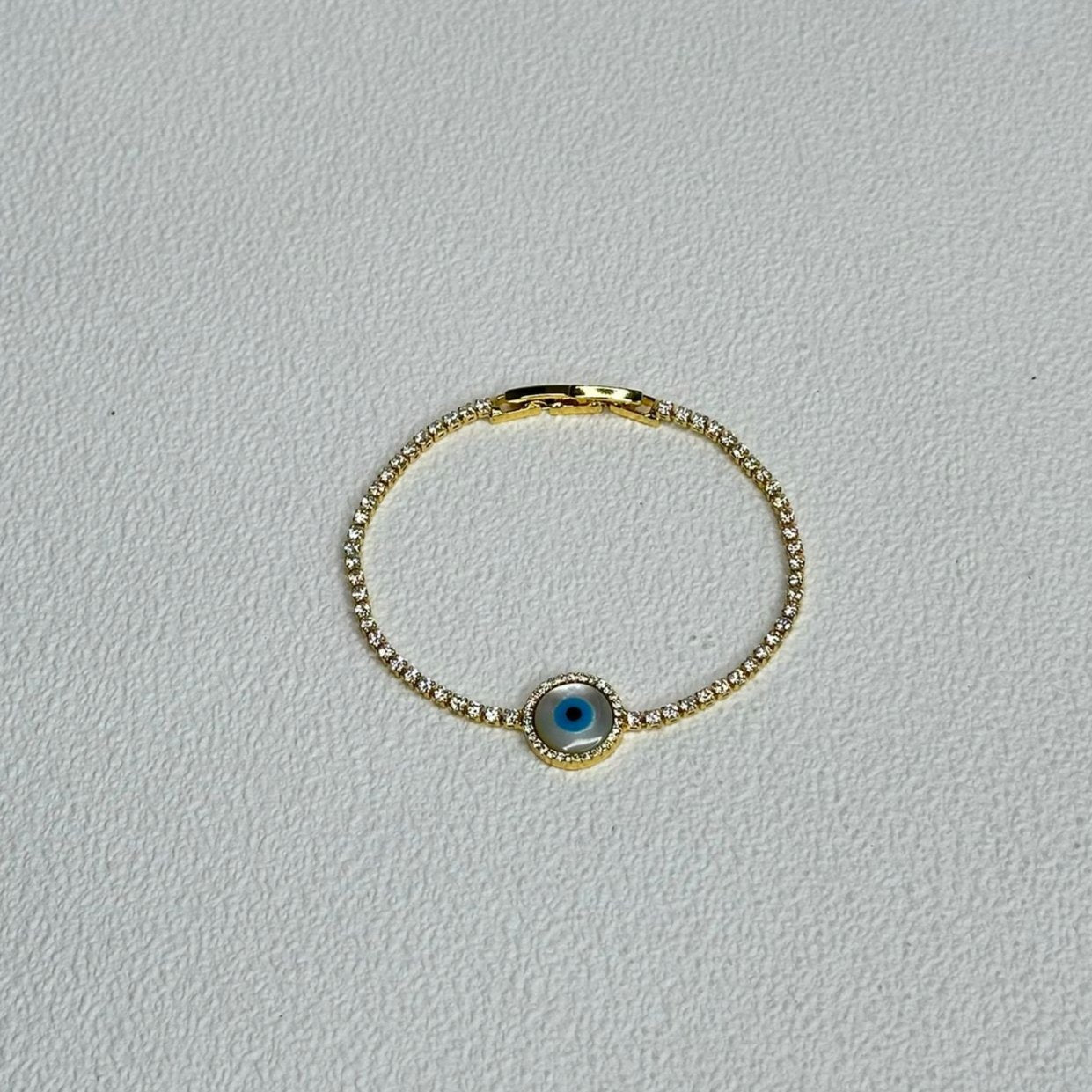 Gold Oeye Bracelet