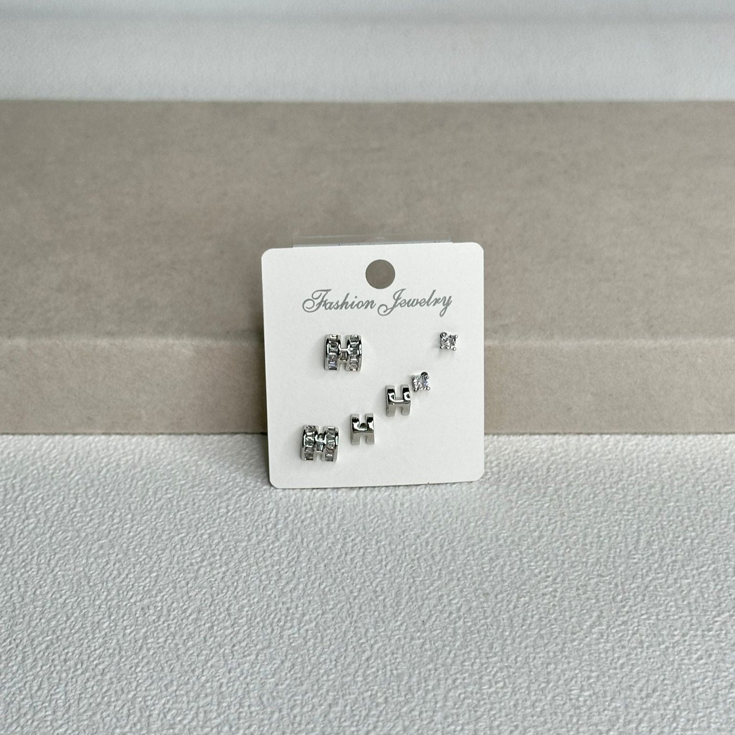 Stere Earring