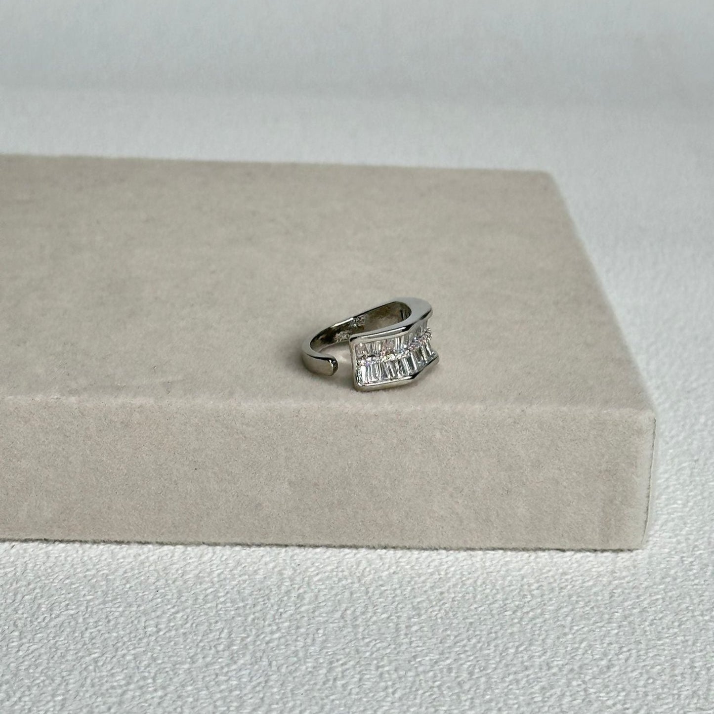 Daselvir Ring