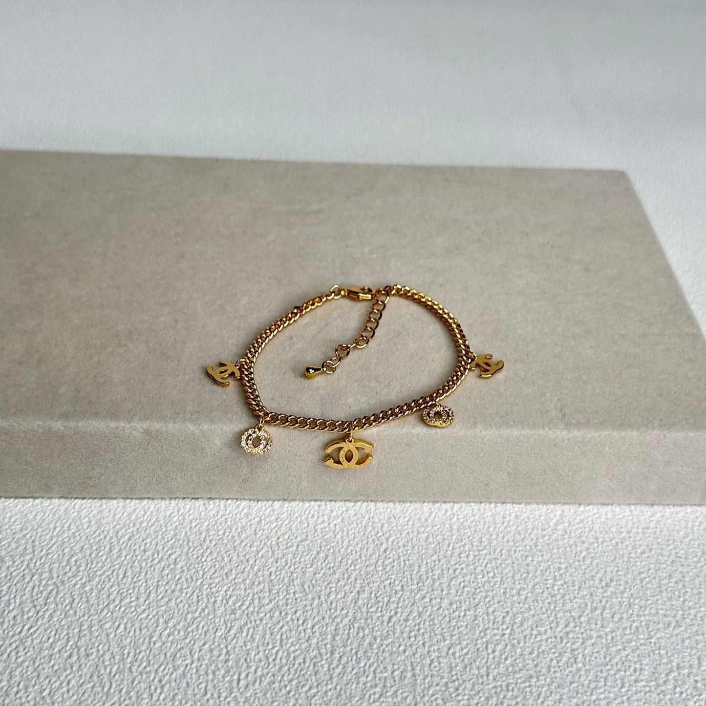 Gstrigo Bracelet