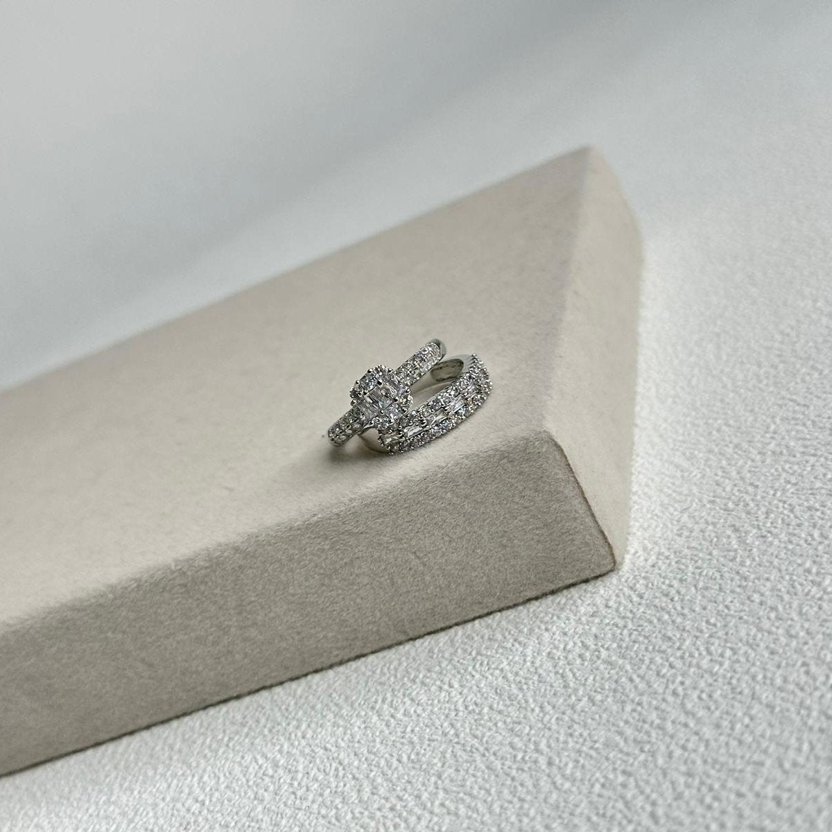 Sevdimo Ring