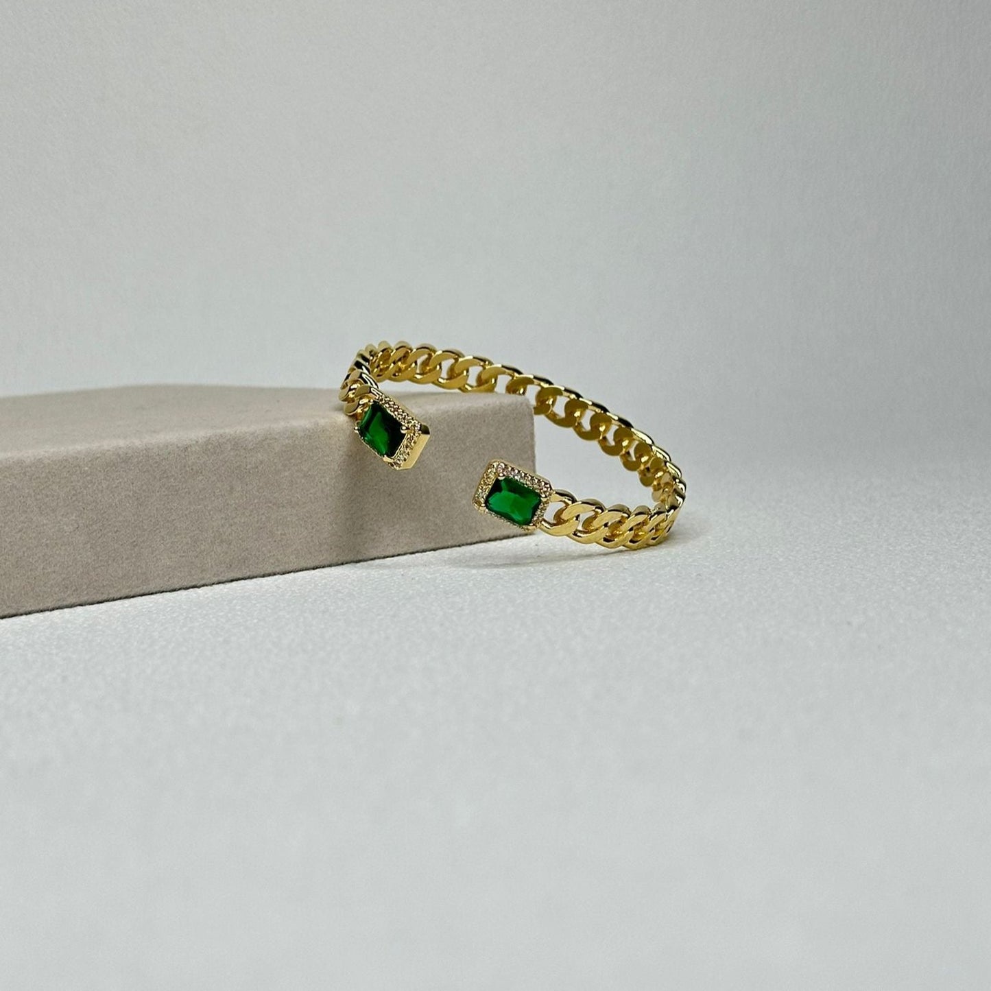 Gold Chine Bracelet