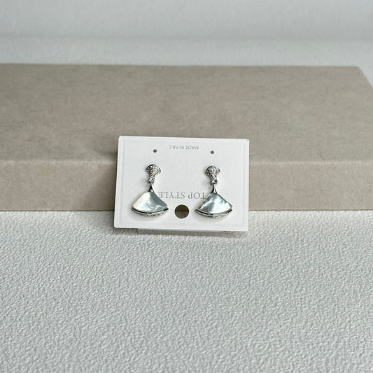 Silcoer Earring
