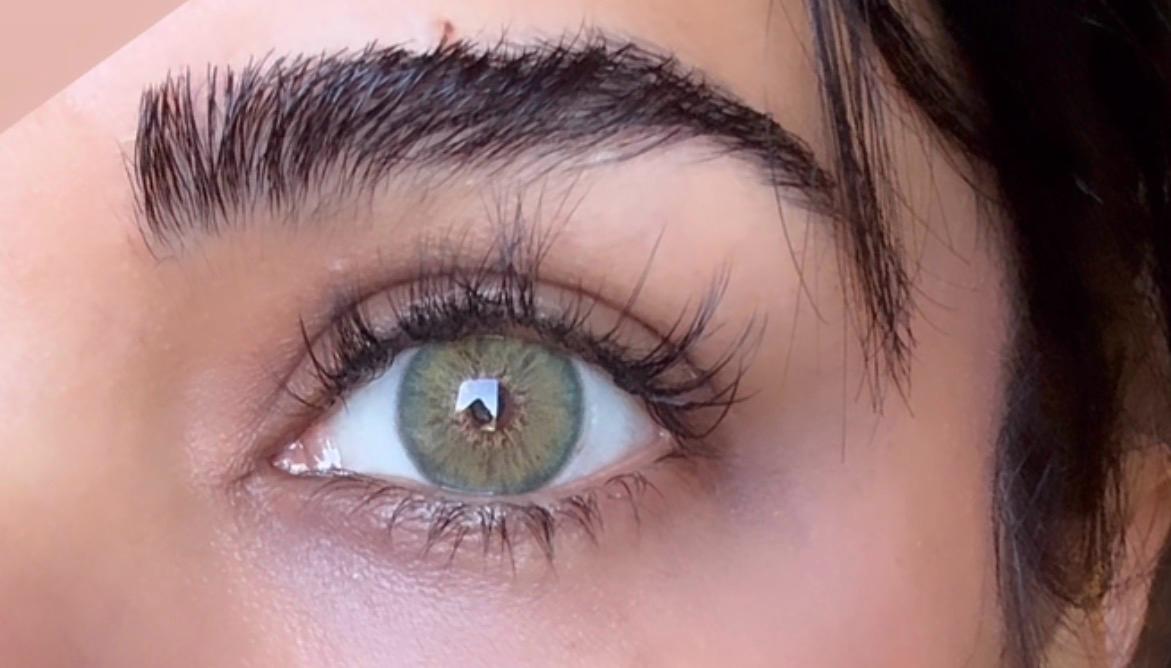 Breeze green
